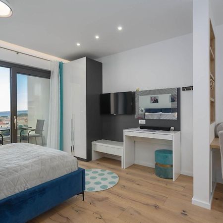 Luxury Residence Luca Krk Town Extérieur photo
