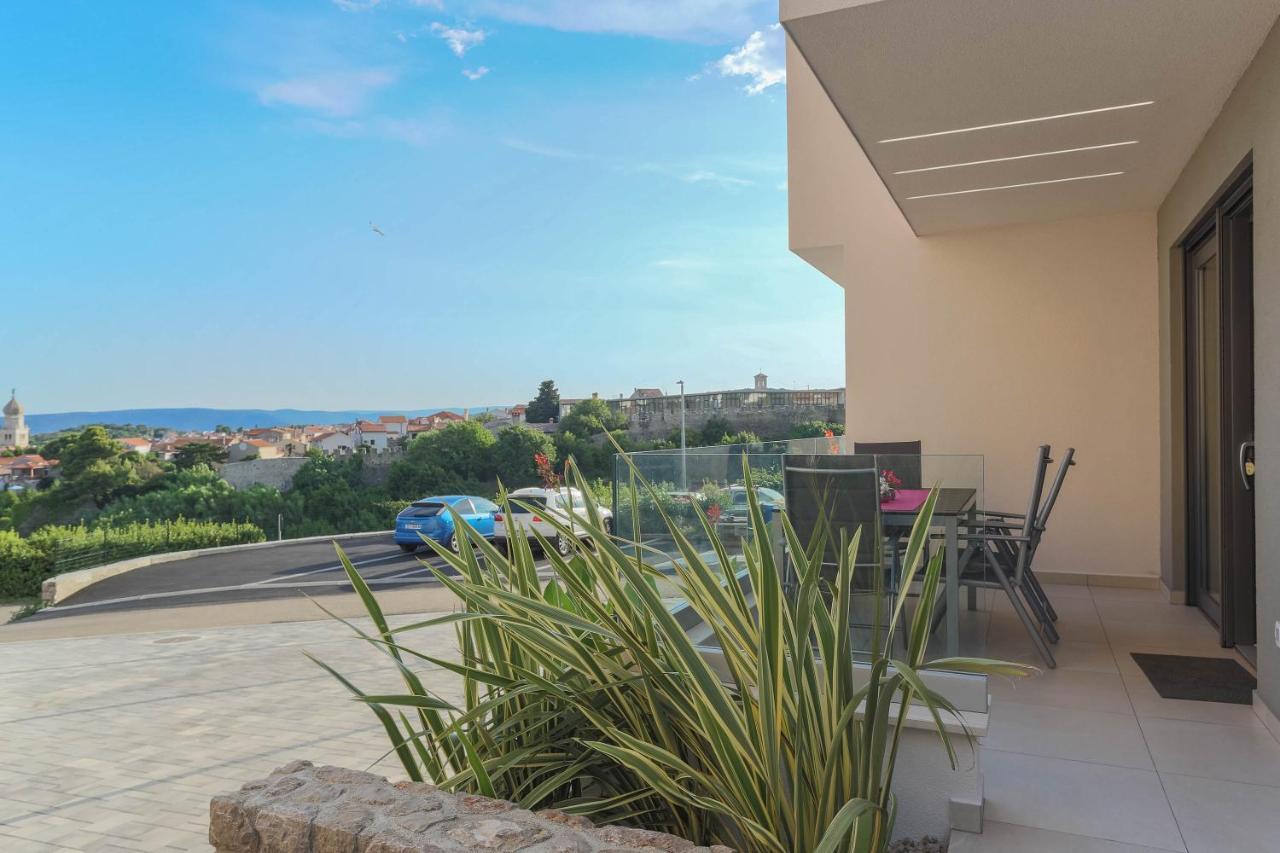 Luxury Residence Luca Krk Town Extérieur photo